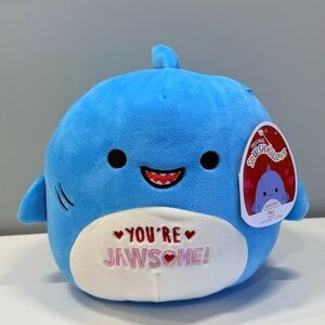 8” Rey You’re Jawsome Squishmallows Exclusive Valentine Shark Plush